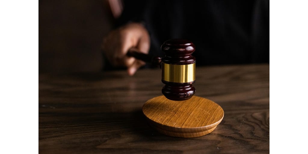 2026 pexels ekaterina bolovtsova 6077326 1 undefended hearing family court | Justice Family Lawyers